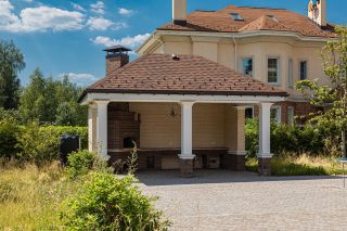 Интерьерная и экстерьерная фотосъемка коттеджа на продажу.
