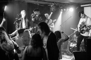 Репортажная фотосъемка рок-фестиваля "Pink Punk" в клубе "Город"