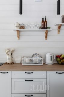 Комплексная презентация загородного дома для сдачи в аренду посуточно. Интерьерная и контентная фотосессия.