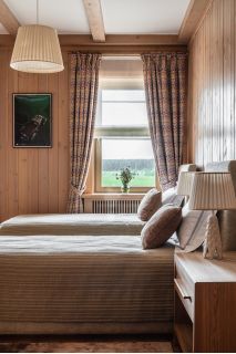 Архитектурная и интерьерная фотосъёмка гостиничного комплекса.