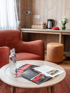 Архитектурная и интерьерная фотосъёмка гостиничного комплекса.