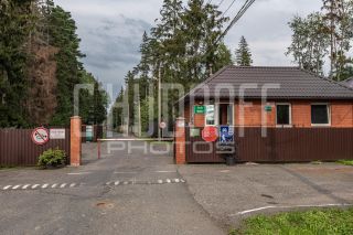 Комплексная фотопрезентация загородного дома для продажи.