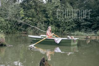 Девичник в глэмпинге. Фотосъемка невесты и её подружек.