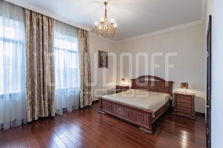 Интерьерная и экстерьерная фотосъемка дома на продажу.