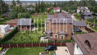 Комплексная фотопрезентация загородного дома для продажи.