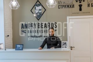 Интерьерная и репортажно-постановочная фотосъемка барбершопа