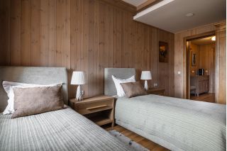 Архитектурная и интерьерная фотосъёмка гостиничного комплекса.