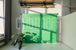 Интерьерная фотосъемка профессиональной фотостудии.