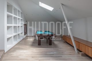 Интерьерная и экстерьерная фотосъемка дома на продажу.