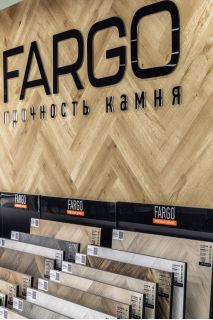 Профессиональная фотосъемка магазина ламинат. Фото для контента.