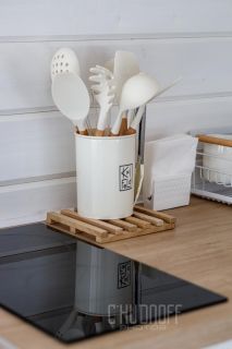 Комплексная презентация загородного дома для сдачи в аренду посуточно. Интерьерная и контентная фотосессия.