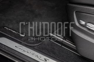 Фотосъемка автомобиля на продажу.