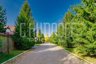 Фотосъемка коттеджа. На территории коттеджного поселка.