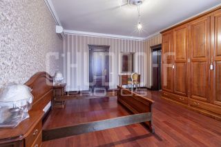 Комплексная фотопрезентация загородного дома для продажи.