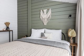 Комплексная презентация загородного дома для сдачи в аренду посуточно. Интерьерная и контентная фотосессия.