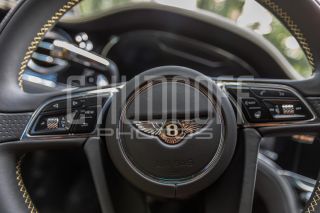 Фотосессия автомобиля Bentley Continental.