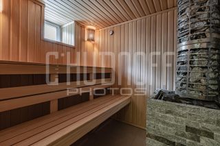 Интерьерная и экстерьерная фотосъемка дома на продажу.