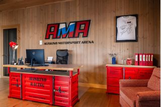 Архитектурная и интерьерная фотосъёмка гостиничного комплекса.