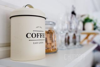 Комплексная презентация загородного дома для сдачи в аренду посуточно. Интерьерная и контентная фотосессия.