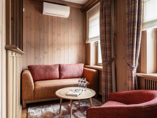 Архитектурная и интерьерная фотосъёмка гостиничного комплекса.