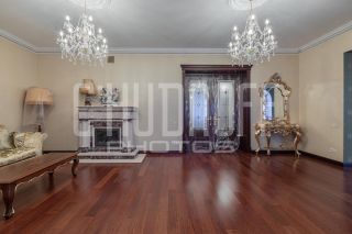 Комплексная фотопрезентация загородного дома для продажи.