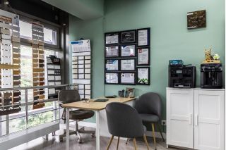 Профессиональная фотосъемка магазина ламинат. Фото для контента.