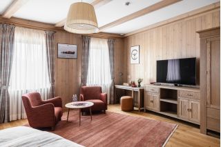 Архитектурная и интерьерная фотосъёмка гостиничного комплекса.