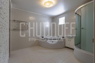 Интерьерная и экстерьерная фотосъемка дома на продажу.