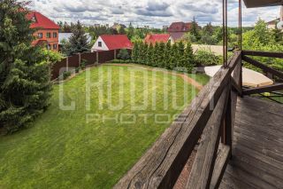 Интерьерная и экстерьерная фотосъемка дома на продажу.