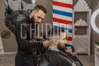 Интерьерная и репортажно-постановочная фотосъемка барбершопа