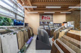 Профессиональная фотосъемка магазина ламинат. Фото для контента.