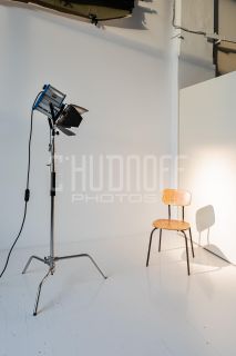 Интерьерная фотосъемка профессиональной фотостудии.