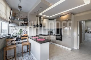 Профессиональная интерьерная фотосессия квартиры