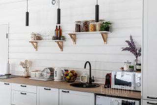 Комплексная презентация загородного дома для сдачи в аренду посуточно. Интерьерная и контентная фотосессия.