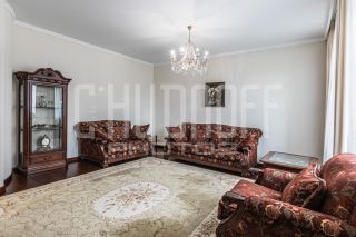 Интерьерная и экстерьерная фотосъемка дома на продажу.