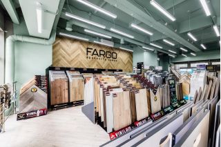 Профессиональная фотосъемка магазина ламинат. Фото для контента.