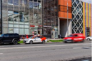 Профессиональная фотосъемка магазина ламинат. Фото для контента.