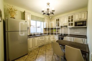 Фотосъемка коттеджа. Интерьер дома. Кухня.