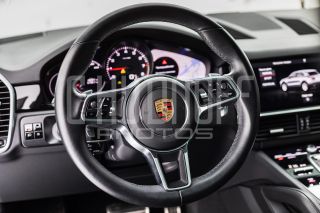 Фотосъемка автомобиля на продажу.