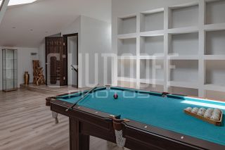 Интерьерная и экстерьерная фотосъемка дома на продажу.