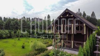 Комплексная фотопрезентация загородного дома для продажи.