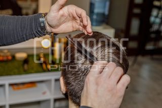 Интерьерная и репортажно-постановочная фотосъемка барбершопа