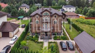 Комплексная фотопрезентация загородного дома для продажи.