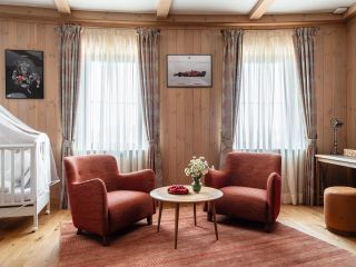 Архитектурная и интерьерная фотосъёмка гостиничного комплекса.