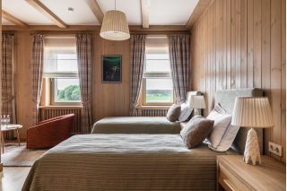 Архитектурная и интерьерная фотосъёмка гостиничного комплекса.