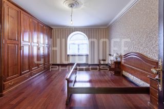 Комплексная фотопрезентация загородного дома для продажи.