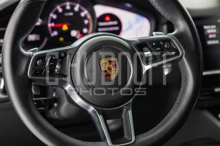 Фотосъемка автомобиля на продажу.