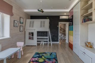 Интерьерная и экстерьерная фотосъемка коттеджа на продажу.