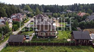 Комплексная фотопрезентация загородного дома для продажи.