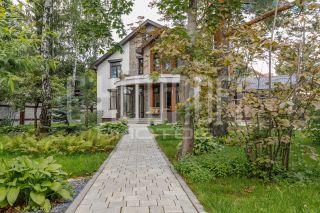 Интерьерная и экстерьерная фотосъемка загородного дома. Съемка с квадрокоптера.